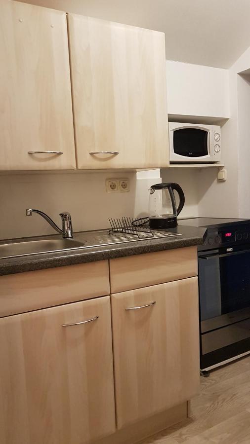 Kleine Gemuetliche Mansardenwohnung Im Suedosten Muenchens Assling Экстерьер фото